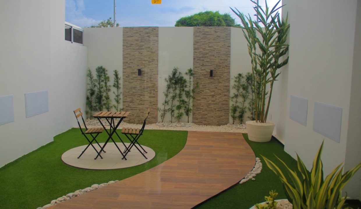 WhatsApp Image 2022-10-18 at 6.04.16 PM (1)