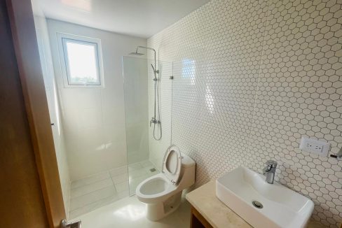 WhatsApp Image 2022-12-05 at 4.55.51 PM (2)