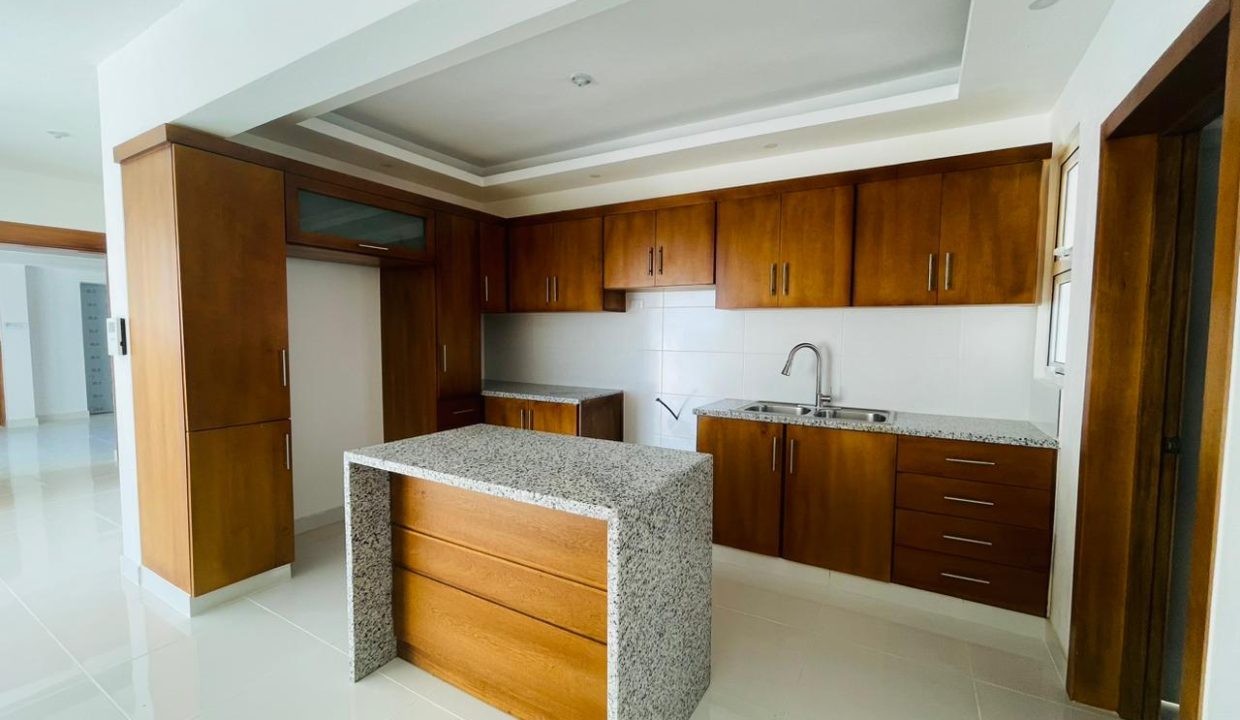 WhatsApp Image 2022-12-05 at 4.55.52 PM (3)