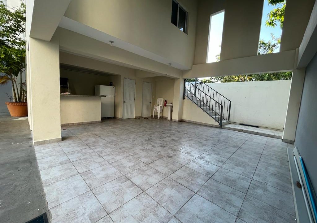 WhatsApp Image 2023-04-06 at 8.19.45 PM (1)