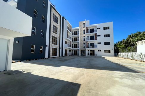 WhatsApp Image 2023-04-23 at 9.12.49 AM