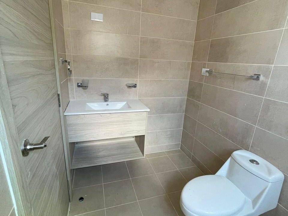 WhatsApp Image 2023-05-12 at 11.01.31 PM (3)