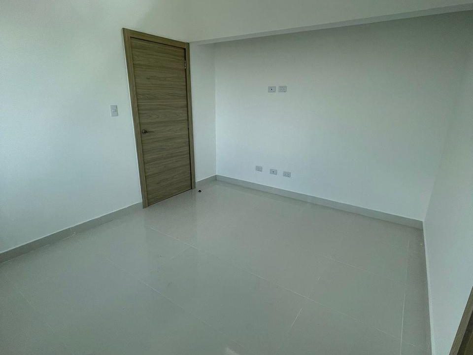 WhatsApp Image 2023-05-12 at 11.01.31 PM (4)