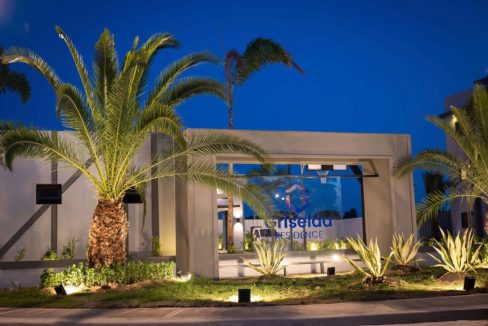 6499b3f9-f081-491d-a575-e16bf8165287