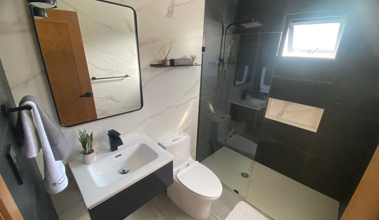 ddf58d71-157a-4645-aa9d-6d6b3085bb95