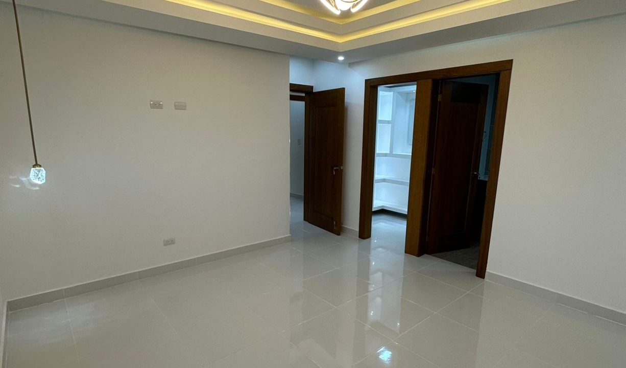 WhatsApp Image 2023-08-09 at 2.33.26 PM (2)