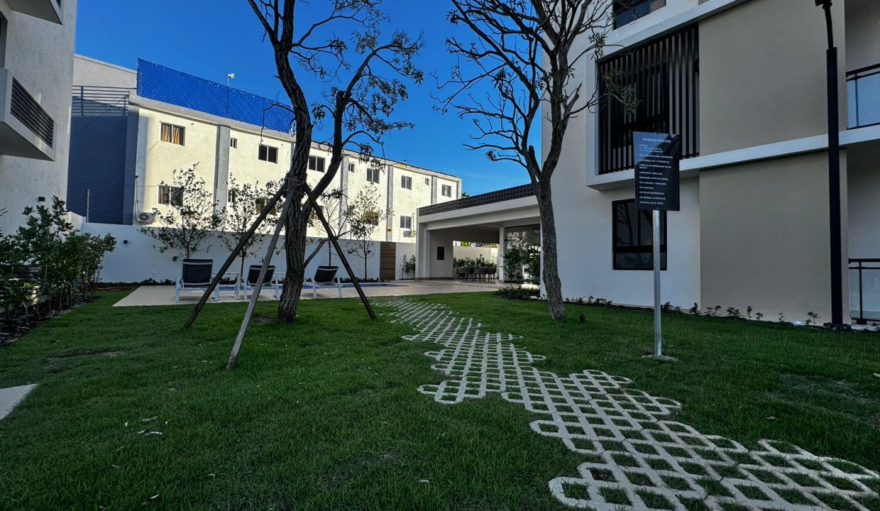 WhatsApp Image 2023-12-02 at 8.01.15 PM (1)