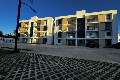 WhatsApp Image 2023-12-02 at 8.01.15 PM (2)