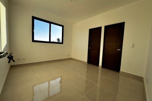 WhatsApp Image 2023-12-02 at 8.01.21 PM (1)