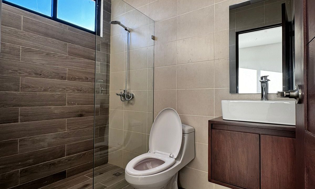 WhatsApp Image 2023-12-02 at 8.01.21 PM (2)