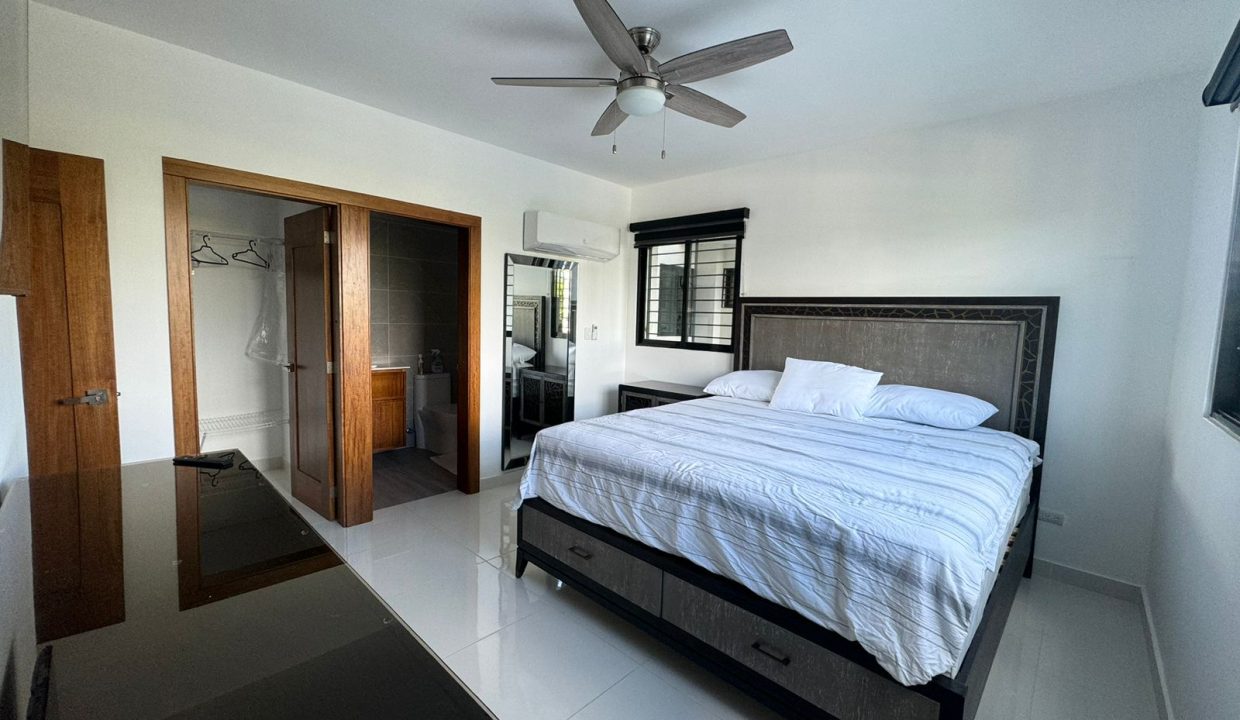 WhatsApp Image 2023-12-14 at 1.11.00 PM