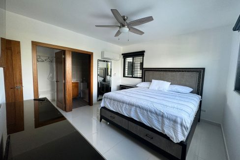 WhatsApp Image 2023-12-14 at 1.11.00 PM