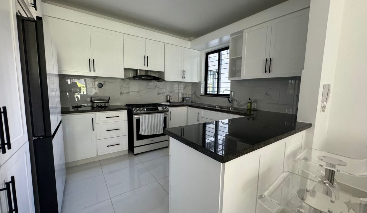 WhatsApp Image 2023-12-14 at 1.11.01 PM (2)