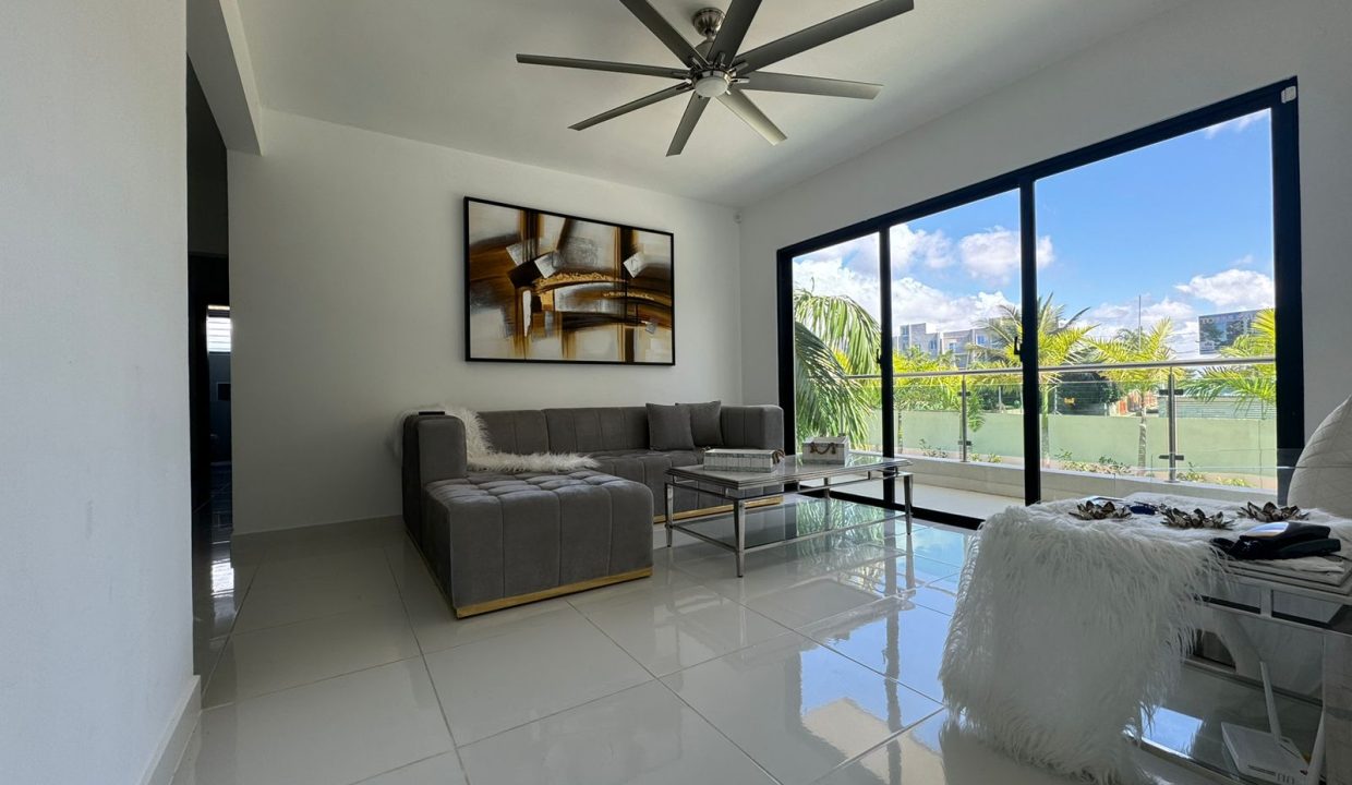 WhatsApp Image 2023-12-14 at 1.11.02 PM (1)