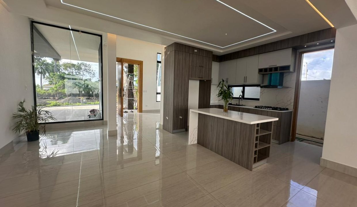 WhatsApp Image 2024-01-30 at 2.51.04 PM (1)