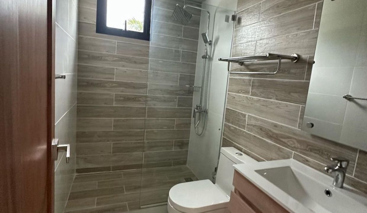 WhatsApp Image 2024-01-29 at 8.41.58 PM (2)