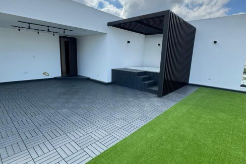 WhatsApp Image 2024-01-31 at 11.25.07 AM (1)