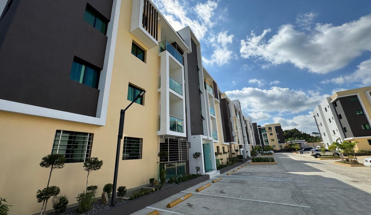 WhatsApp Image 2024-02-01 at 10.52.39 AM