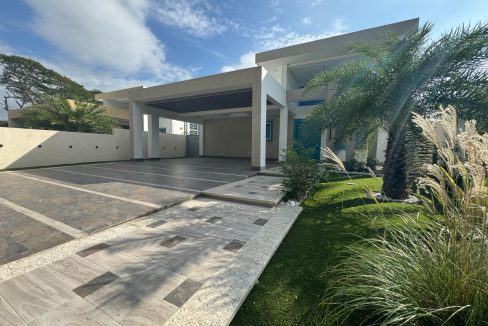 WhatsApp Image 2024-02-05 at 3.27.29 PM (3)