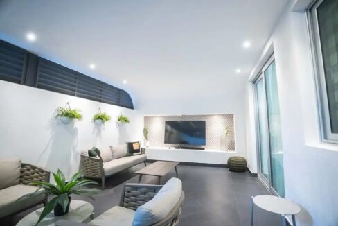 WhatsApp Image 2024-02-06 at 3.06.59 PM (2)