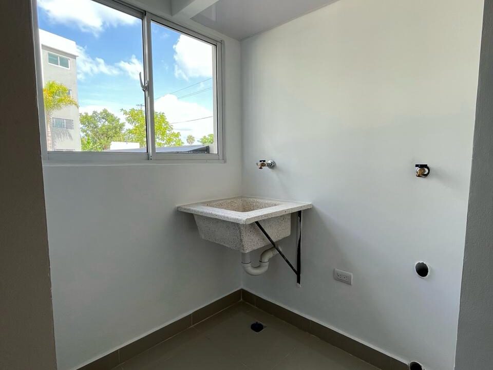 WhatsApp Image 2024-02-16 at 6.44.14 PM (11)