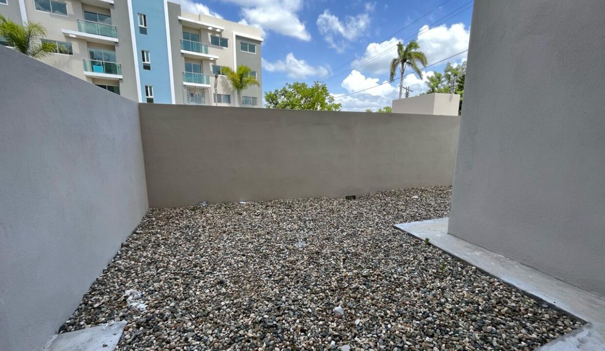 WhatsApp Image 2024-02-16 at 6.44.14 PM (3)