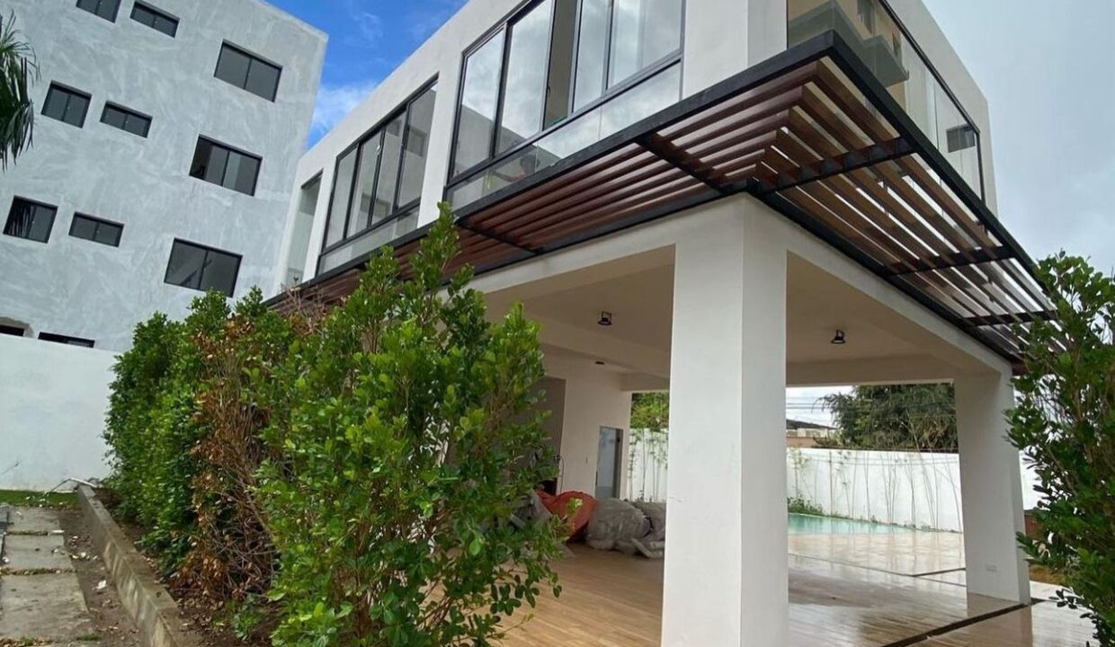 WhatsApp Image 2024-02-20 at 9.10.15 AM (1)