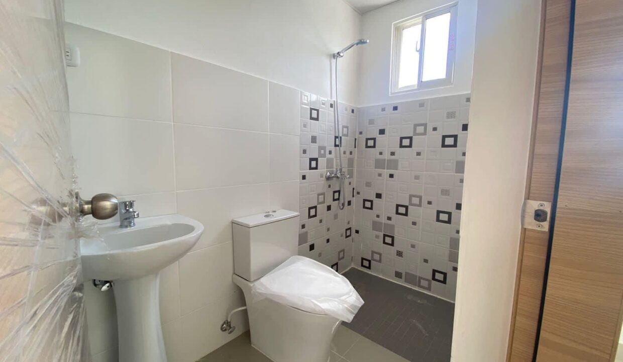 WhatsApp Image 2024-04-04 at 9.10.58 PM