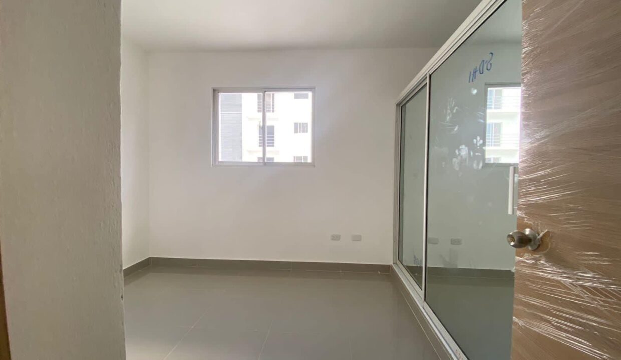 WhatsApp Image 2024-04-04 at 9.10.59 PM (1)