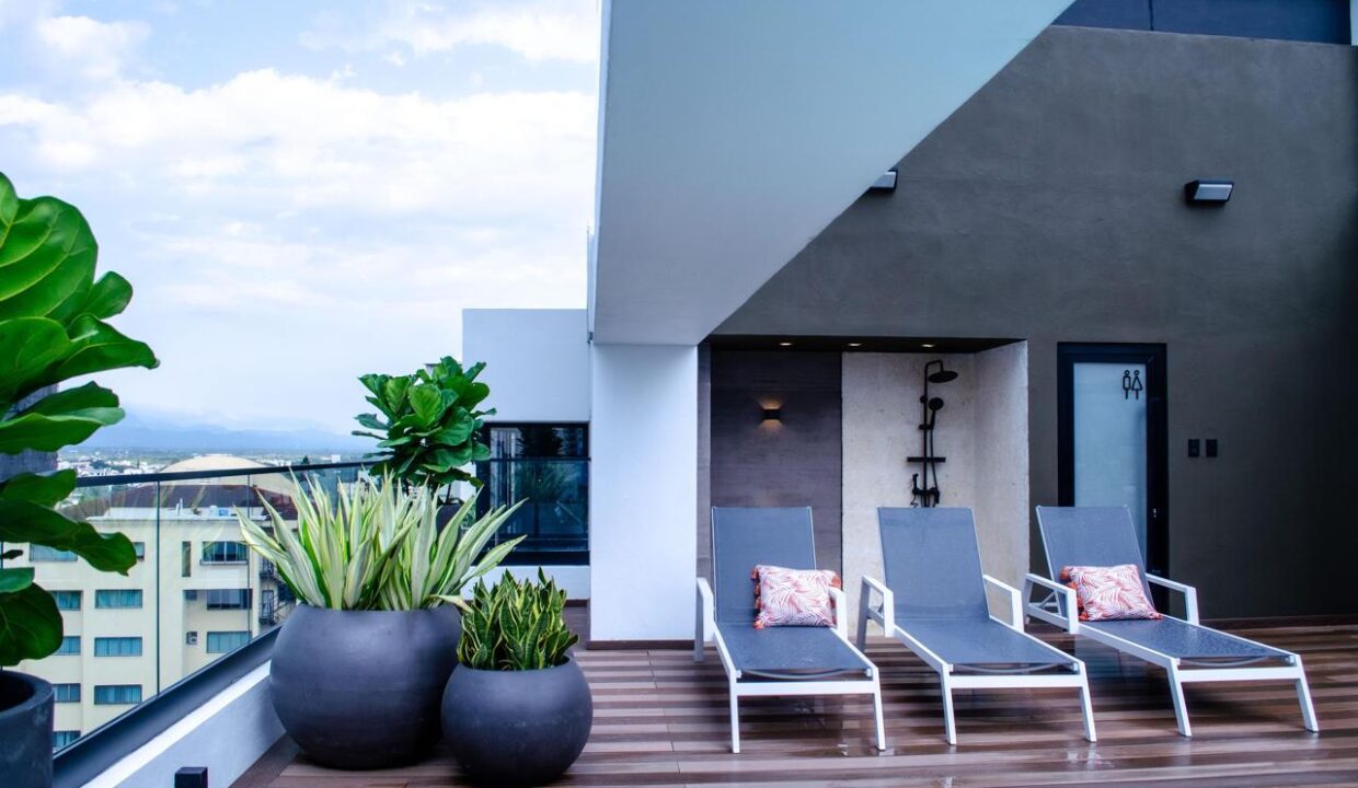 WhatsApp Image 2024-04-09 at 10.10.08 PM (2)