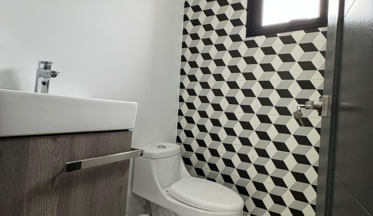 WhatsApp Image 2024-04-09 at 9.54.01 PM (2)