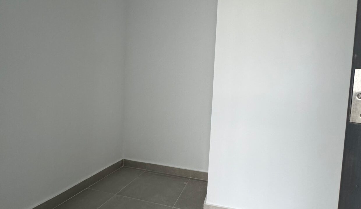 WhatsApp Image 2024-04-09 at 9.54.01 PM (4)