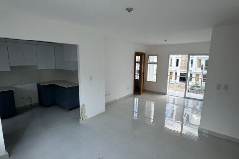 WhatsApp Image 2024-04-16 at 9.31.26 AM (1)