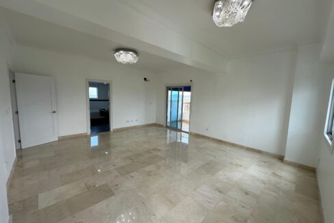 WhatsApp Image 2024-04-27 at 9.53.55 PM (1)