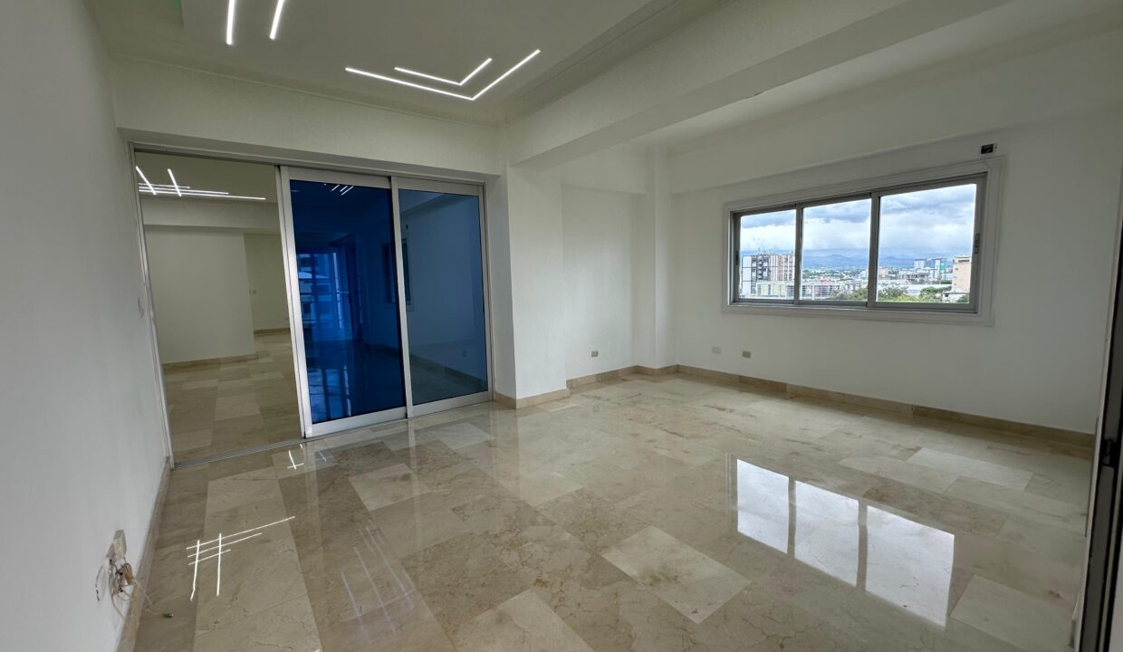 WhatsApp Image 2024-04-27 at 9.53.57 PM (1)