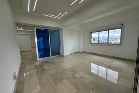 WhatsApp Image 2024-04-27 at 9.53.57 PM (1)