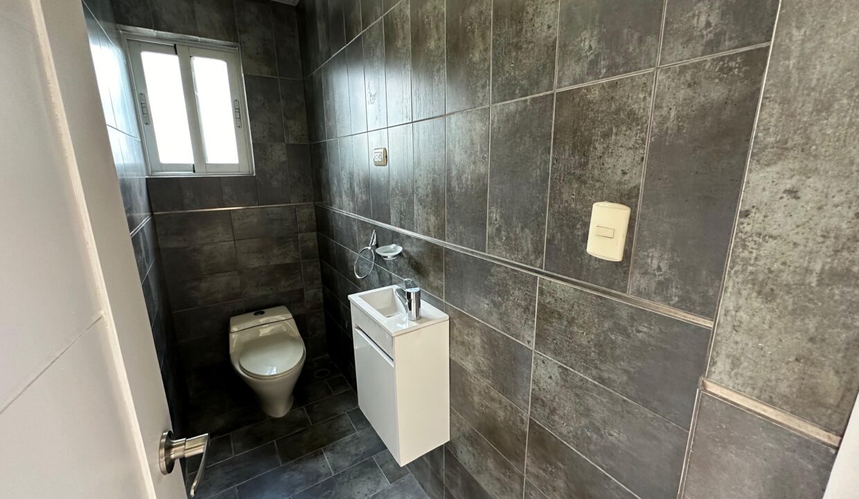 WhatsApp Image 2024-04-27 at 9.53.57 PM (4)