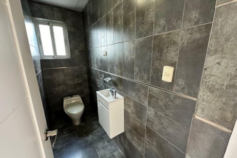 WhatsApp Image 2024-04-27 at 9.53.57 PM (4)