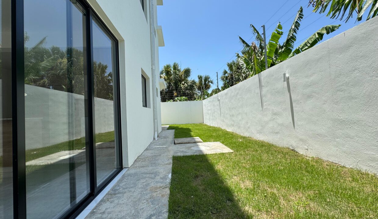 WhatsApp Image 2024-06-11 at 3.59.27 PM (3)