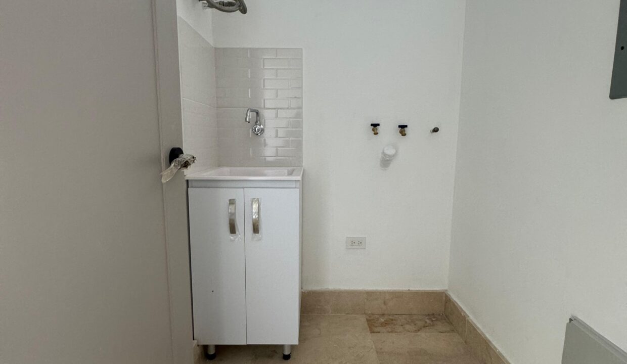 WhatsApp Image 2024-06-21 at 11.23.52 AM (1)