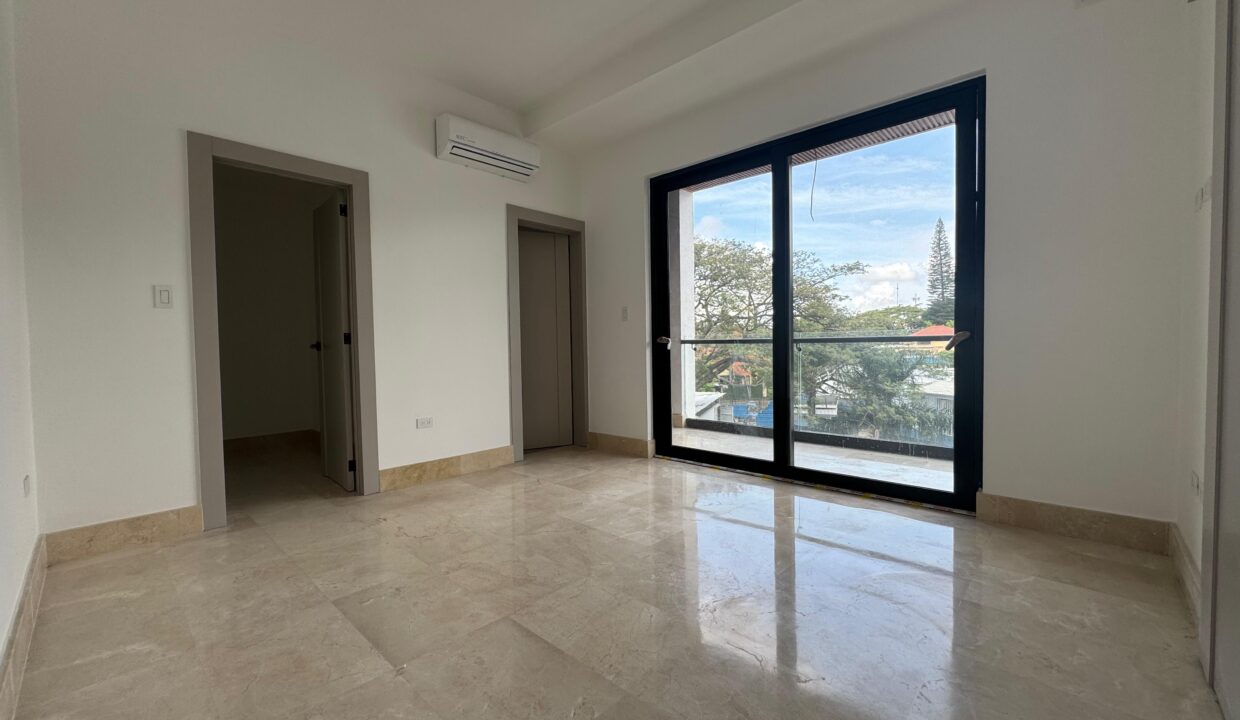 WhatsApp Image 2024-06-21 at 11.23.53 AM (2)