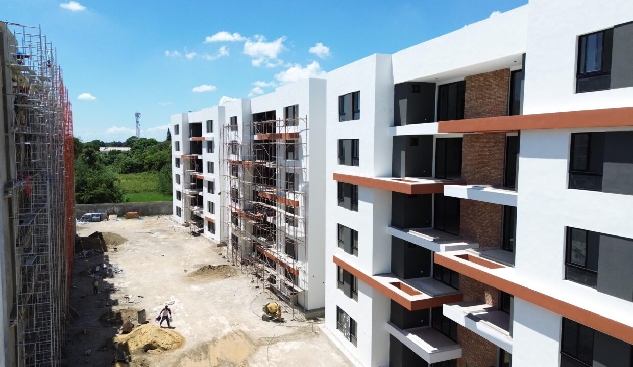 WhatsApp Image 2024-08-27 at 8.35.47 PM (4)