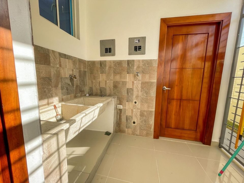 464466803_18465546436000163_5126845660490477419_n