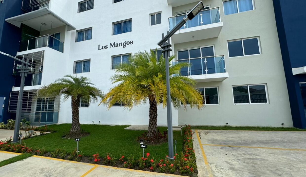 WhatsApp Image 2024-08-05 at 6.50.50 PM (1)