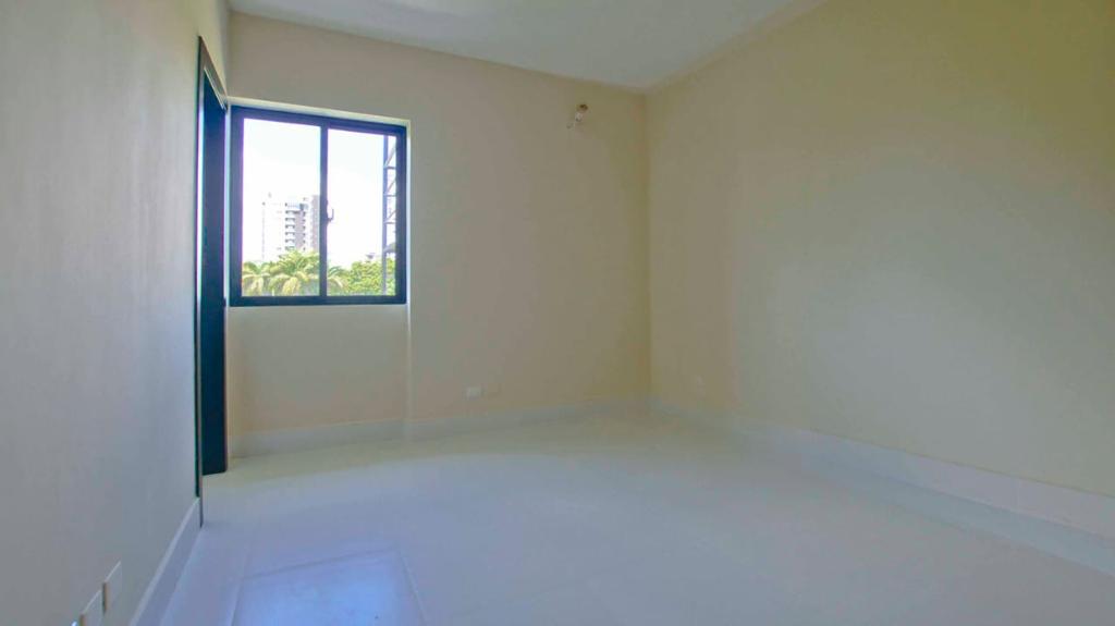 WhatsApp Image 2024-10-11 at 11.41.03 AM (1)