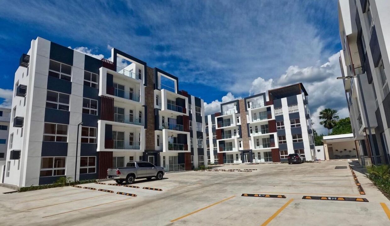 WhatsApp Image 2024-10-23 at 1.33.44 PM