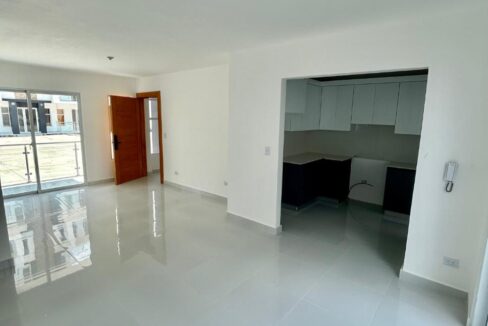 WhatsApp Image 2024-12-03 at 11.48.34 AM (1)