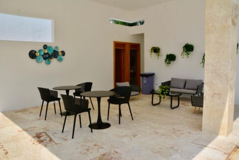 WhatsApp Image 2024-12-03 at 11.48.34 AM