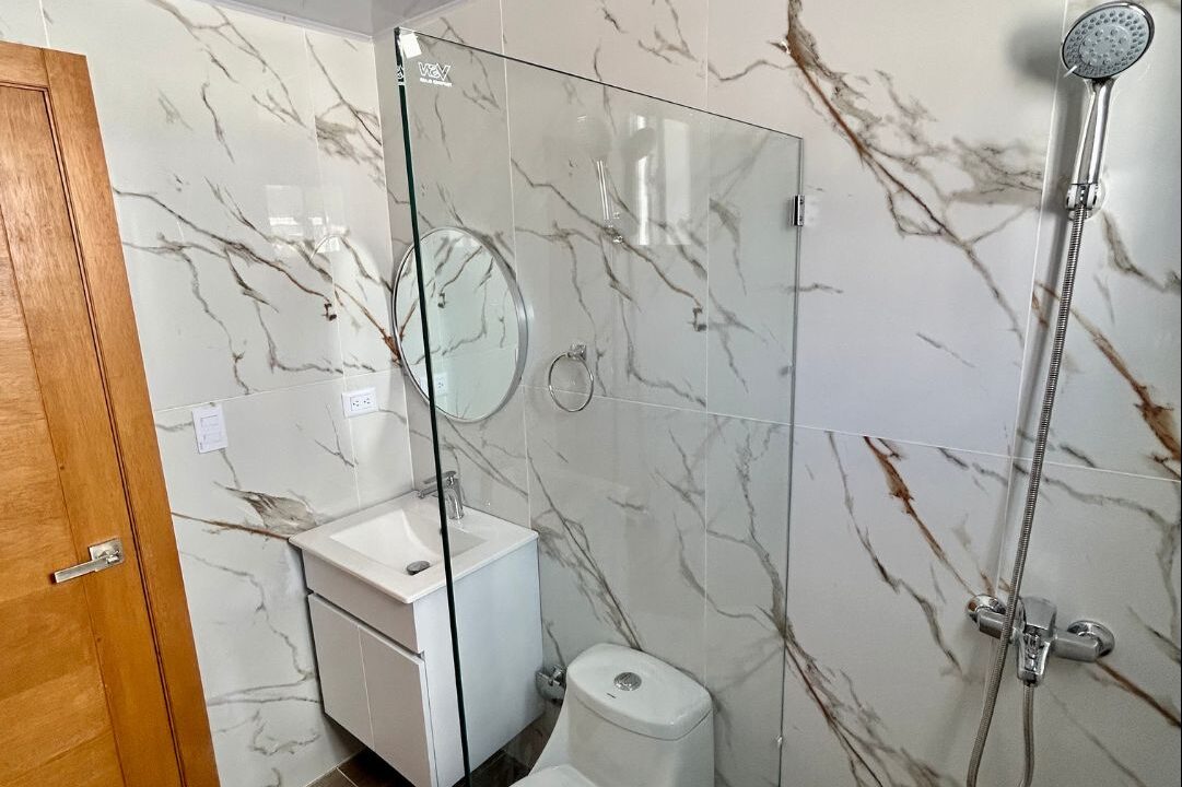 WhatsApp Image 2024-12-03 at 11.48.35 AM