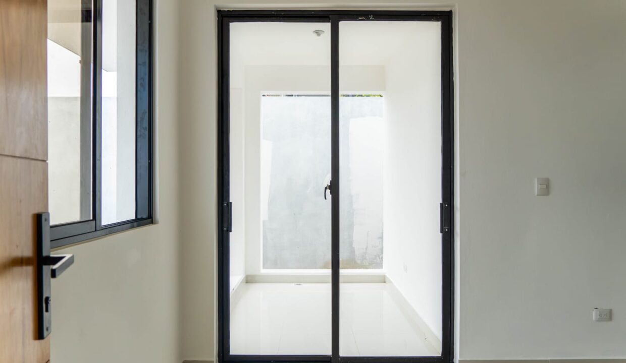 WhatsApp Image 2025-01-09 at 12.38.32 PM